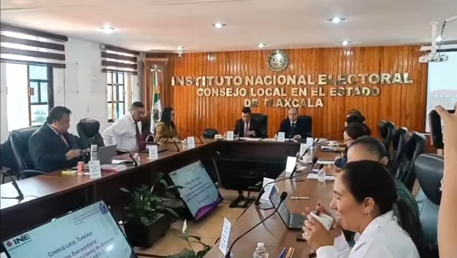 Cancela INE registro de candidaturas a 8 participantes del Proceso Electoral del Poder Judicial