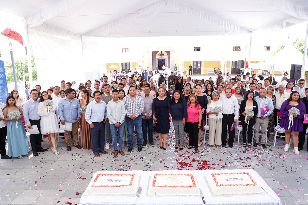 Fortalece Lupita Cuautle núcleo familiar con jornada de bodas gratuitas