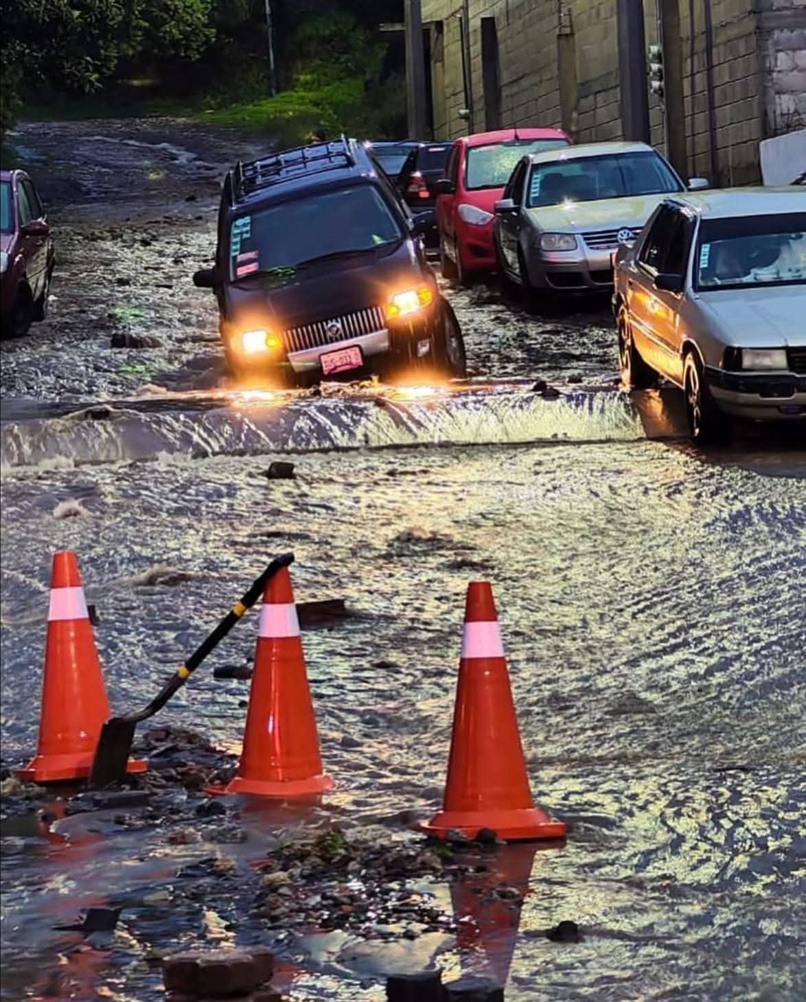 Reporta Lorena Cuellar afectaciones en 7 municipios tras tormenta