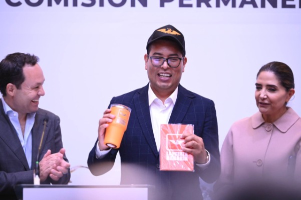 Morena rechaza que haya invitado a sus filas de Néstor Camarillo