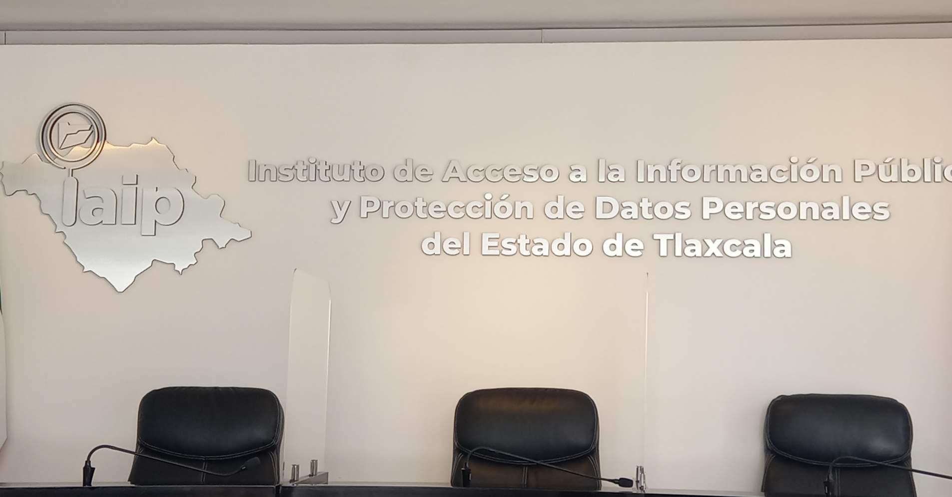 Exempleados del IAIP en Tlaxcala exigen pagos y prestaciones atrasadas