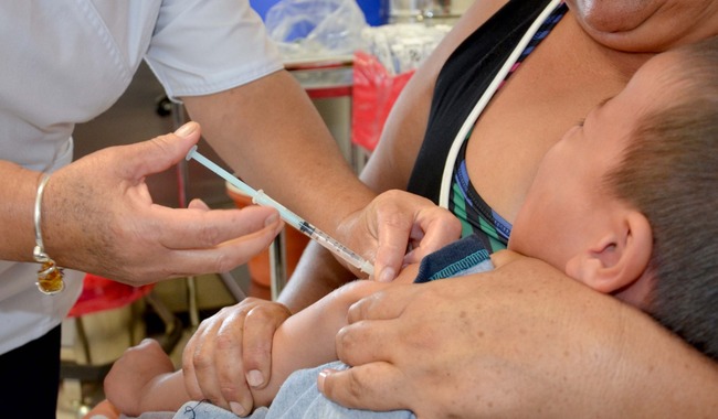 Tlaxcala refuerza vacunación para prevenir sarampión ante aumento nacional