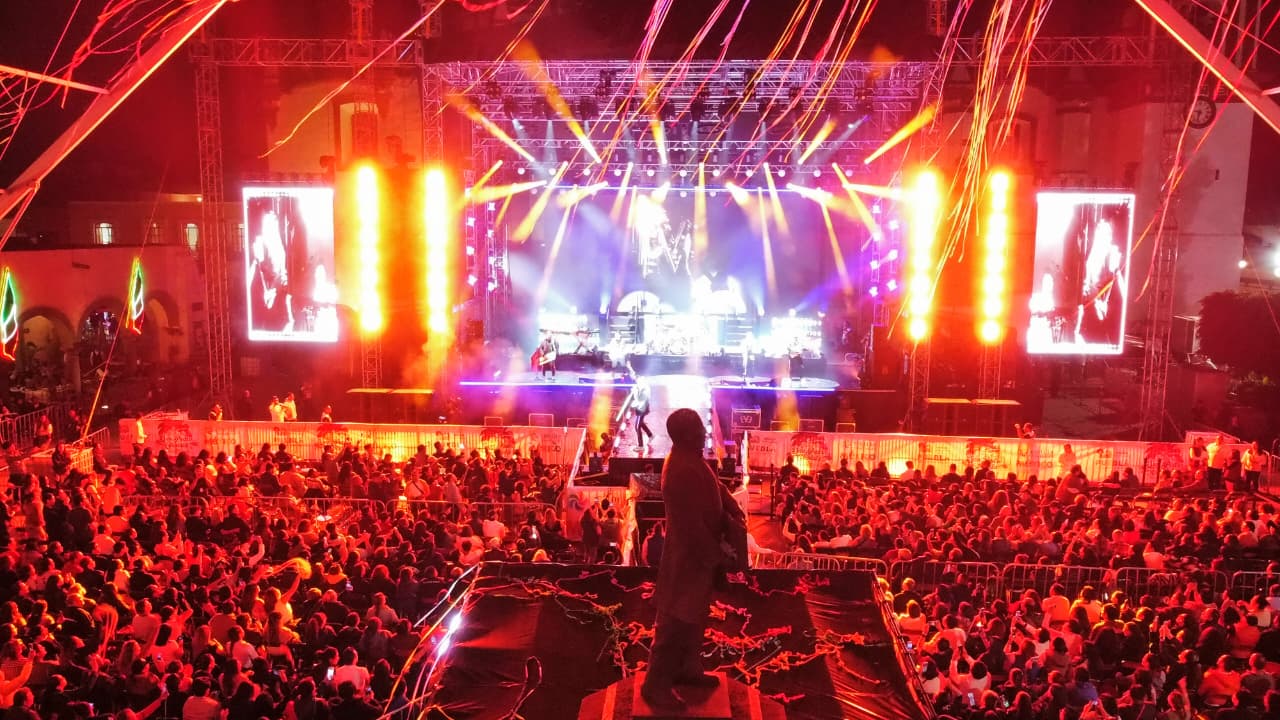 Ante más de 50 mil personas Tonantzin Fernández inaugura la 75ª Feria de San Pedro Cholula