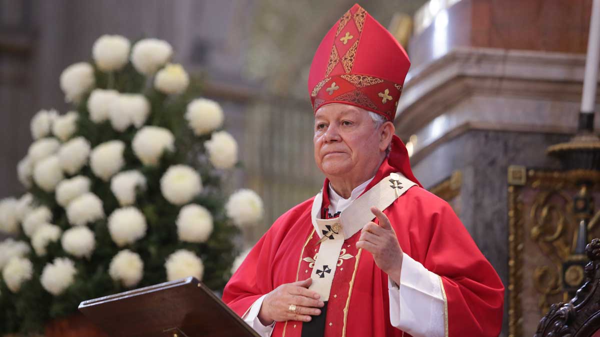 Arzobispo de Puebla ofrece oración por víctimas de violencia y policías fallecidos en accidente