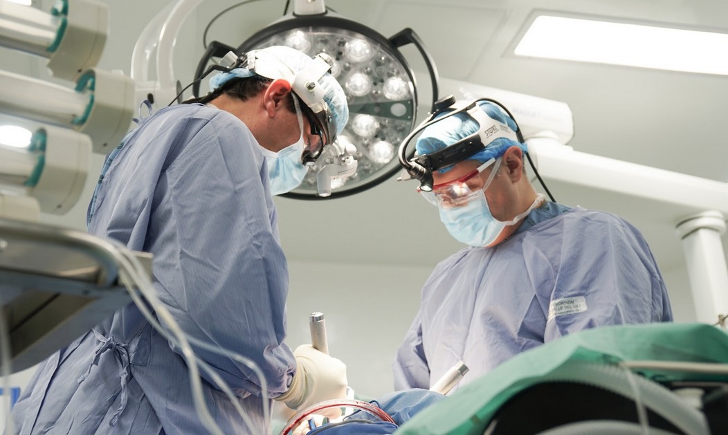 Restricciones en EE.UU. impulsan el turismo médico hacia América Latina