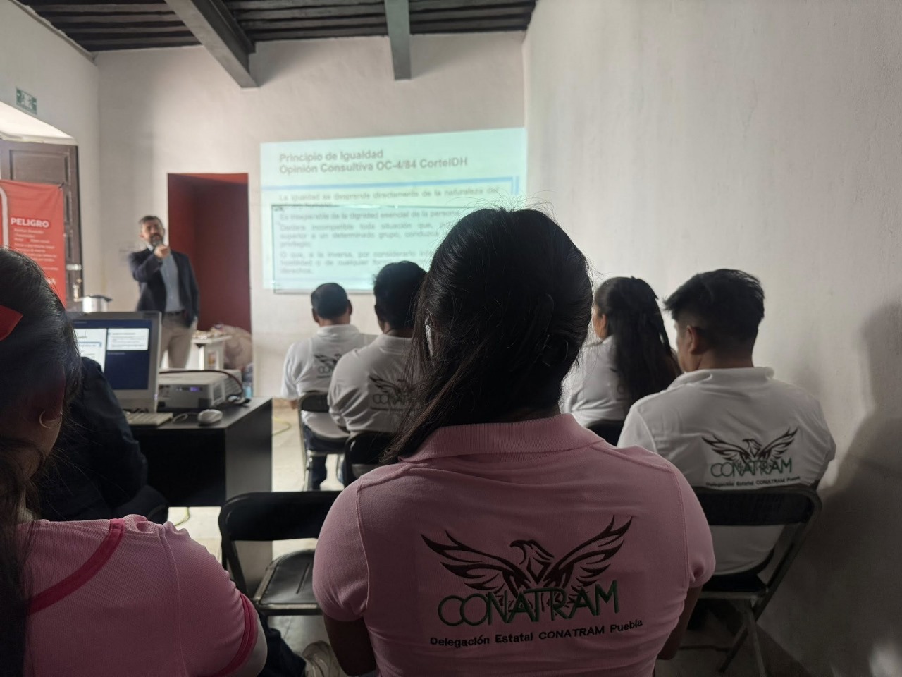 Capacita Gobierno de Tonantzin Fernández a choferes de transporte en materia de derechos humanos