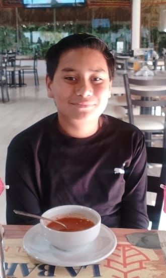 Solicitan apoyo para localizar a Alexis Chaves, estudiante desaparecido en Cuautlancingo