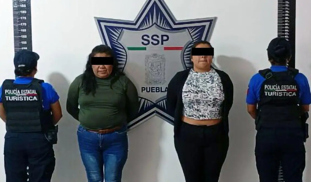 Detienen a dos presuntas carteristas del RUTA en Puebla