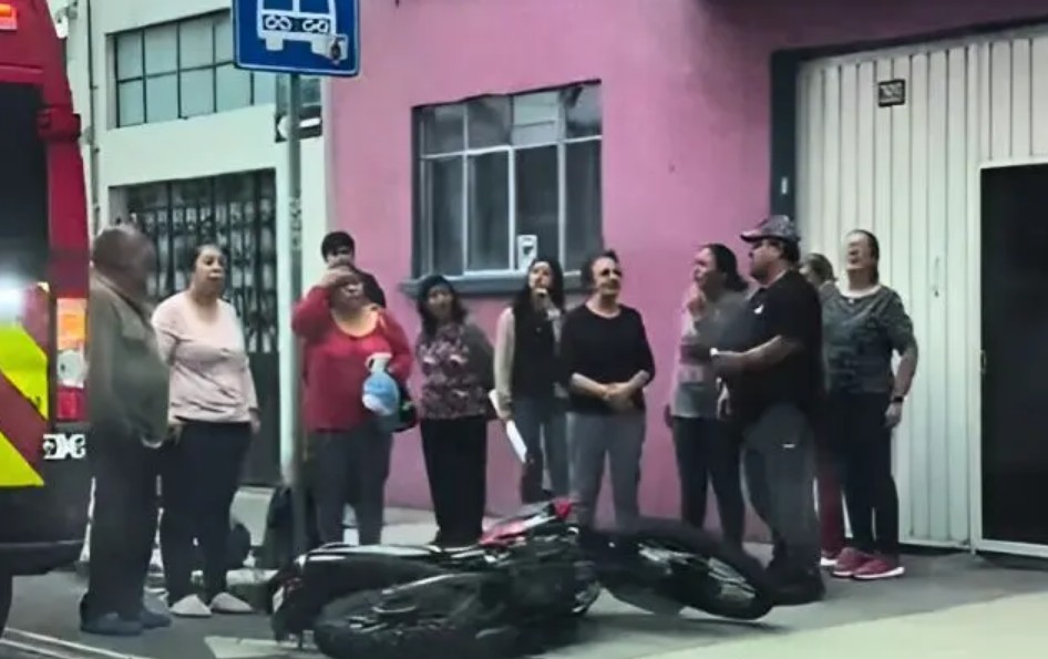 Menor es atropellado por motociclista que invadió la ciclovía en Puebla