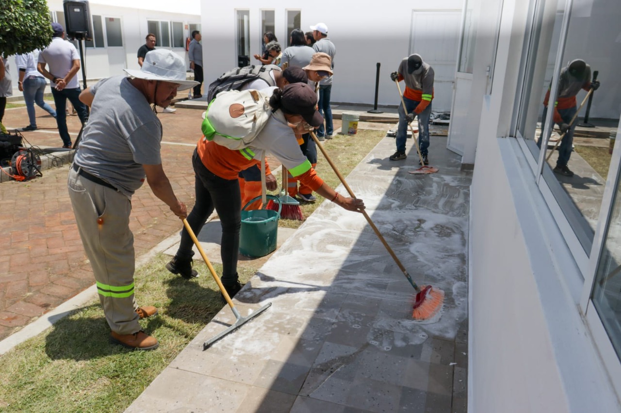 Realiza Gobierno de Tonantzin Fernández faena comunitaria en la Guardería DIF de Xixitla