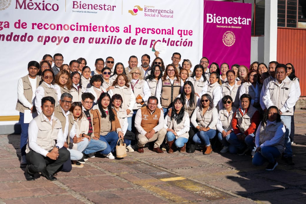 Con homenaje, reconoce Bienestar Tlaxcala a Servidores de la Nación por actos humanitarios