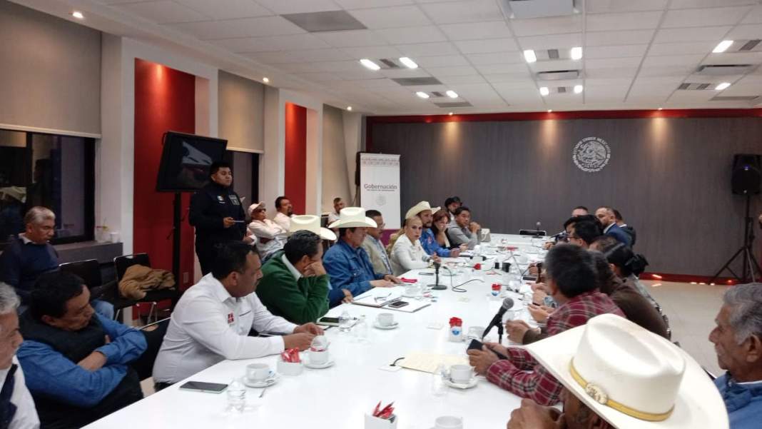 Agricultores de Tlaxcala frenan bloqueos y pactan diálogo clave con la Federación