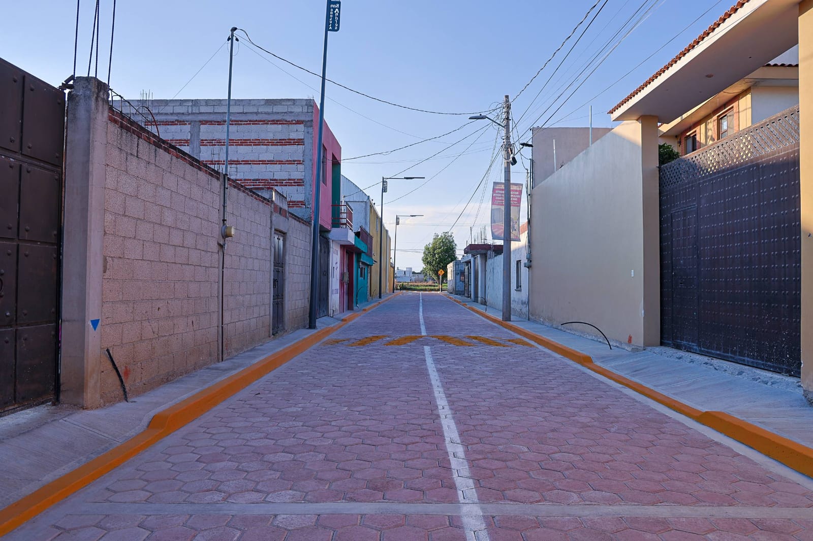 Refuerza Lupita Cuautle el desarrollo urbano con entrega de más obras