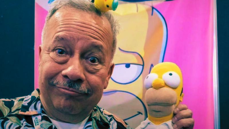 Humberto Velez hace historia: la voz de Homero aparece en Los Simpson