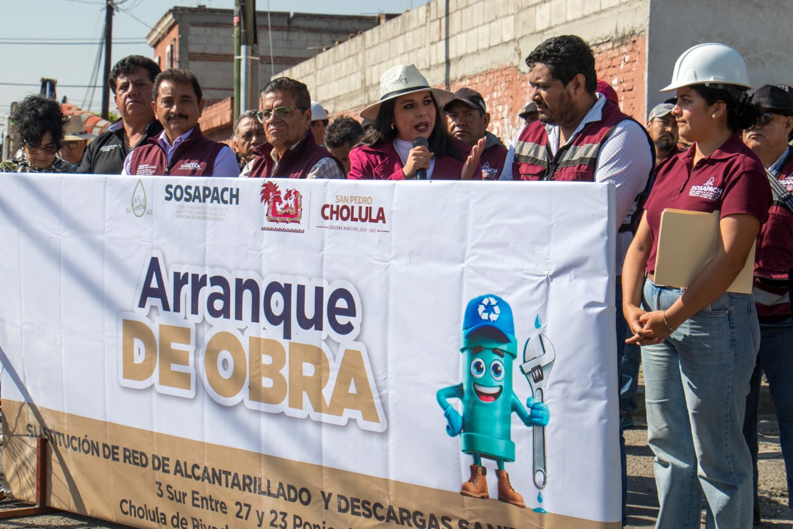 Inician trabajos coordinados para renovar el alcantarillado sanitario en el Barrio de La Magdalena