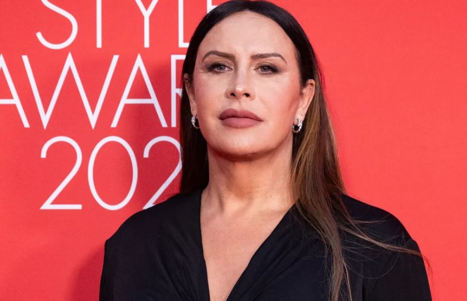 Karla Sofía Gascón responde a críticas y polémica por "gatos" en redes