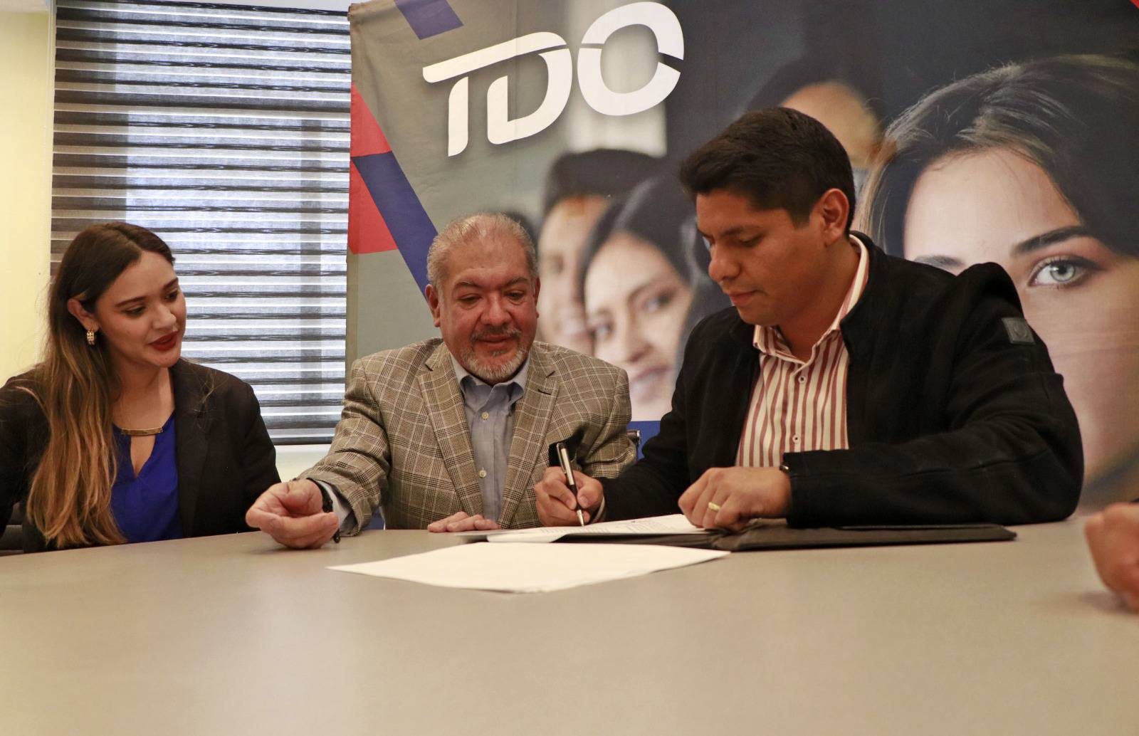 Firman convenio el municipio de Cuautlancingo y la Universidad Tec de Oriente