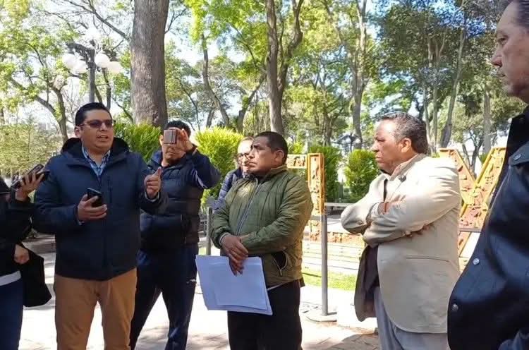 Confrontan a Pablo Morales por "amañada" convocatoria de la UPET