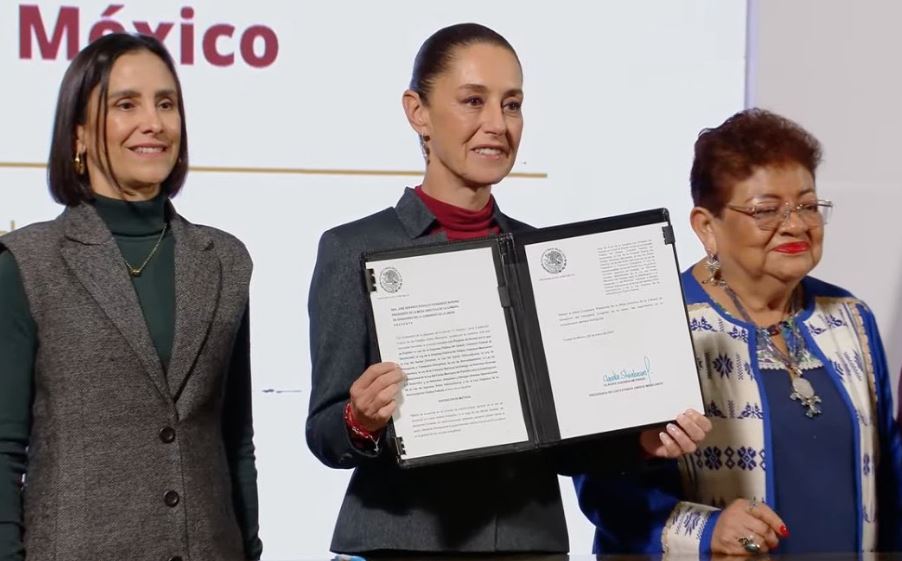 Sheinbaum envía leyes secundarias de reforma energética al Congreso