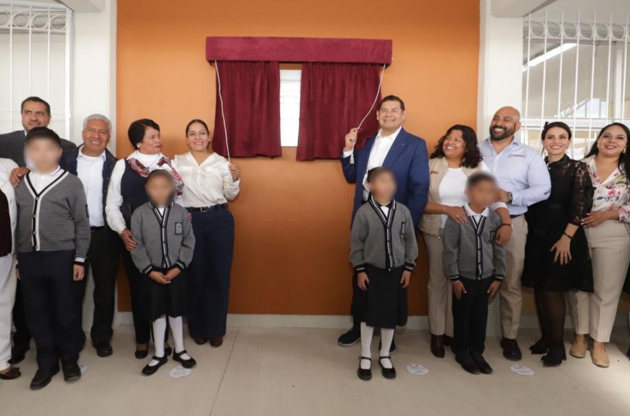 Gobernador Alejandro Armenta inaugura nuevos espacios educativos en San Andrés Cholula