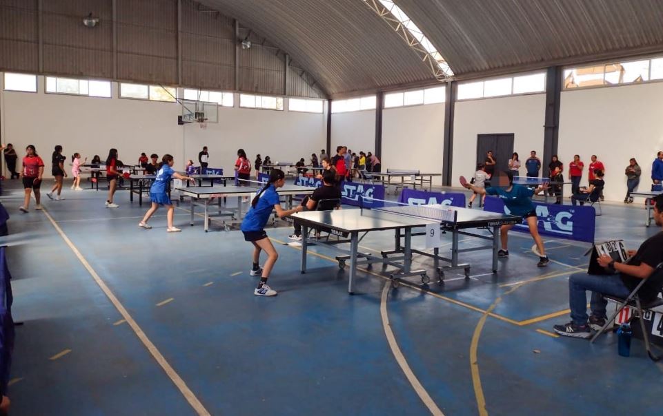Deportistas poblanos compiten en Tenis de Mesa rumbo a los Nacionales CONADE