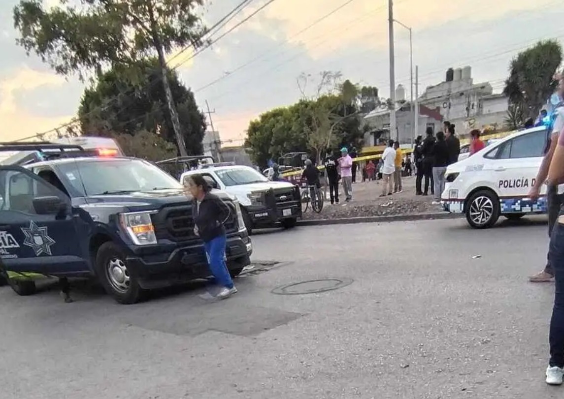 Privan de la vida a golpes a un hombre en el tianguis de Bosques de Manzanilla, Puebla