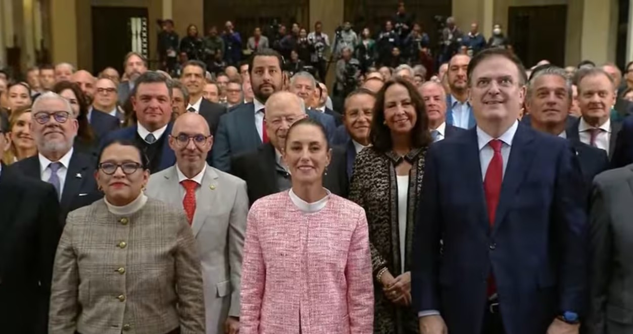 Sheinbaum y empresarios: Diálogo sobre aranceles y fortalecimiento de la economía