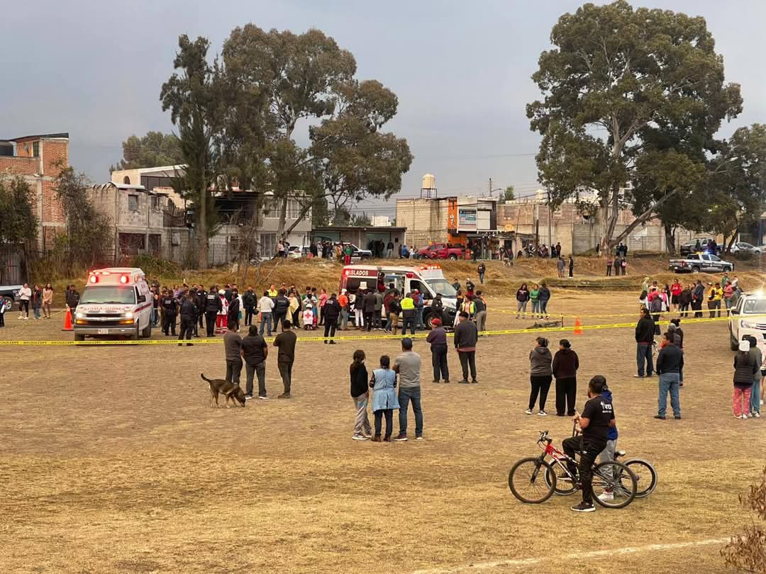 Saldo blanco en Chiautempan tras caída de rayo en campo de fútbol 