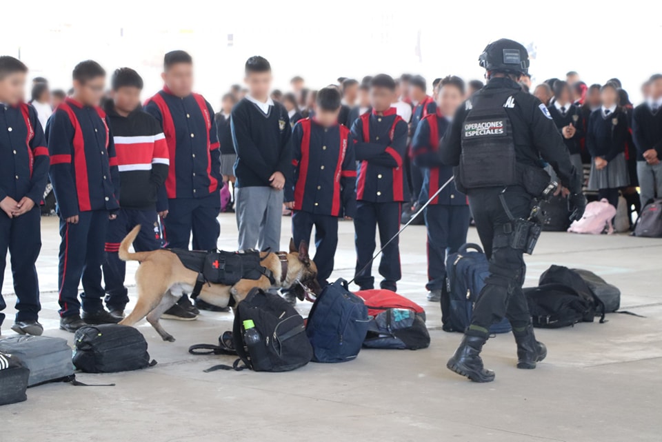 Activan Buzón Rojo en la secundaria “Moisés Sáenz” para promover aulas seguras en San Pedro Cholula