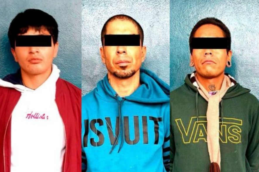 Detienen a tres sujetos con armamento de uso exclusivo en Puebla