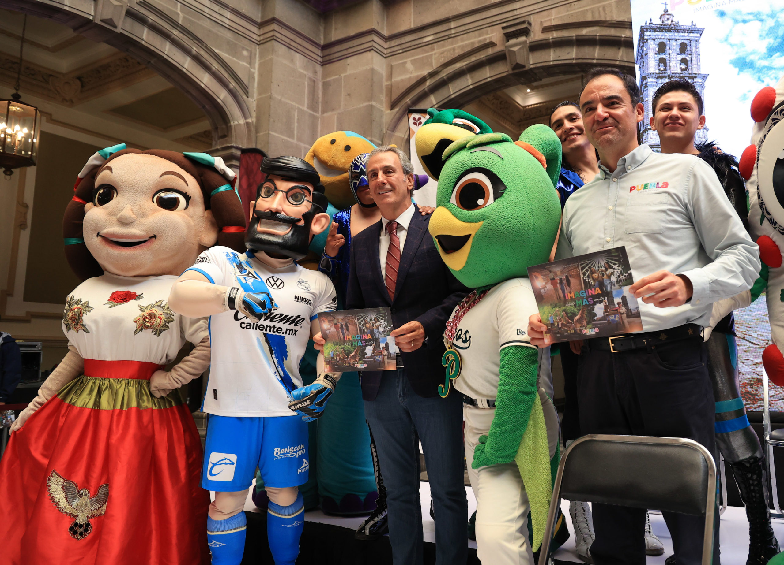 Puebla lanza agenda de verano 2025 con eventos culturales, deportivos y descuentos para turistas