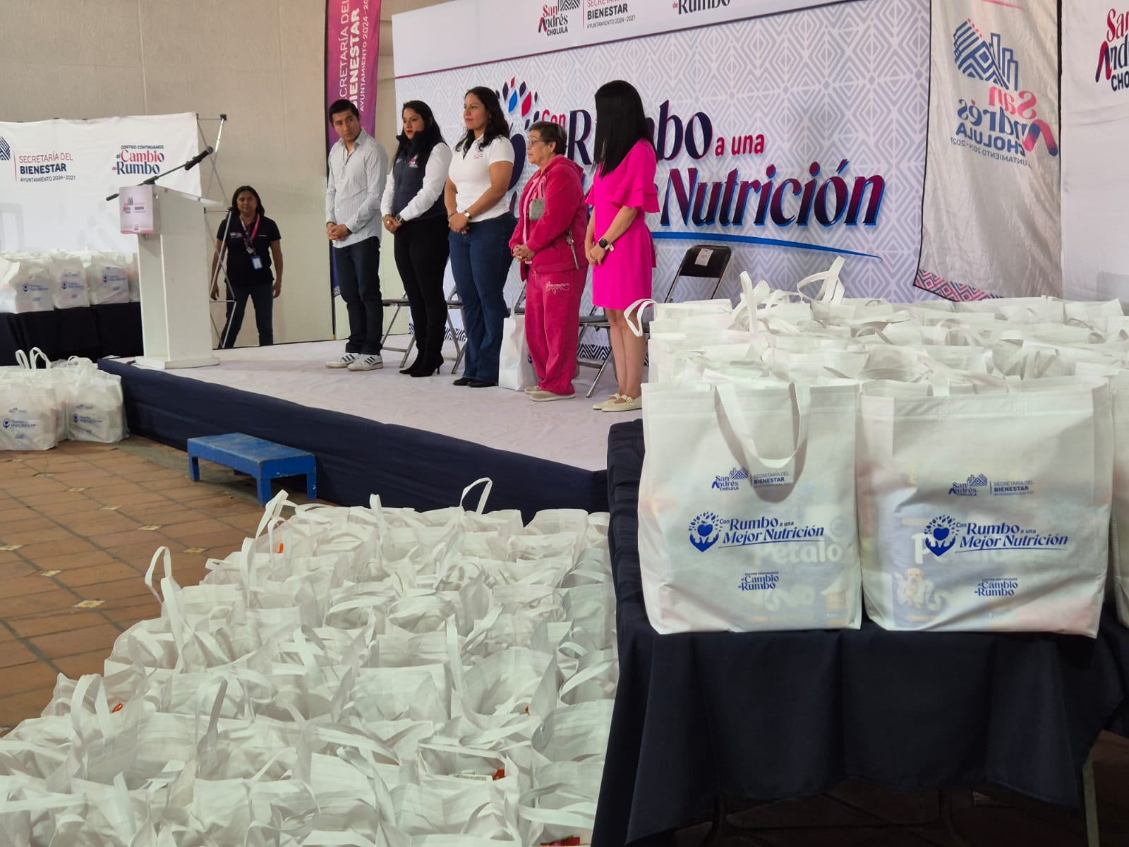 San Andrés Cholula fortalece la nutrición de adultos mayores con entrega de apoyos alimentarios