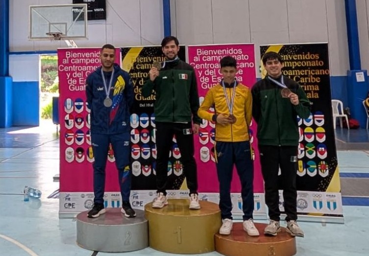 Gibrán Zea conquista el oro en Centroamericano de Esgrima