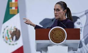 Sheinbaum niega uso del padrón del INE y respalda reforma electoral