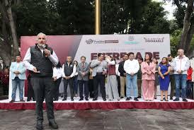 Ayuntamiento de Puebla advierte: no habrá permisos ni tolerancia tras riña entre ambulantes en Hospital del Norte