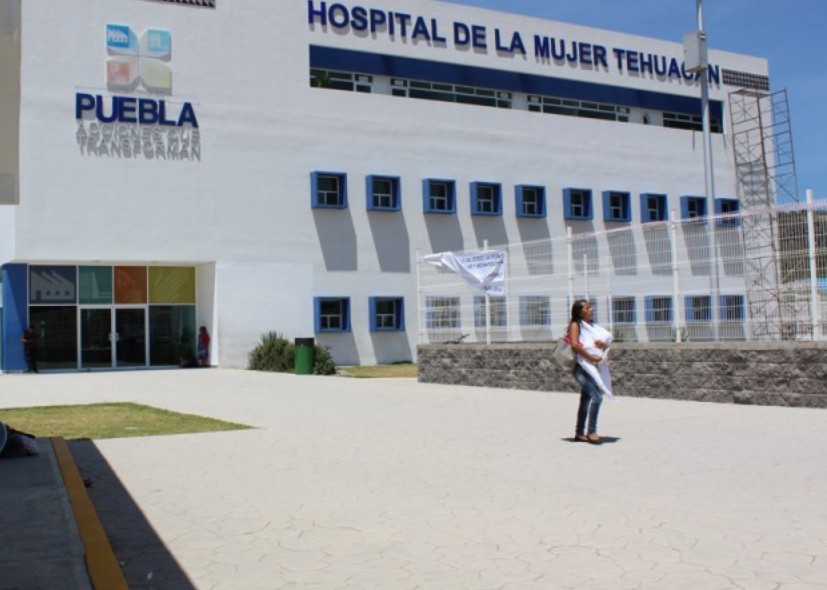 Familia denuncia negligencia médica en hospital de Tehuacán