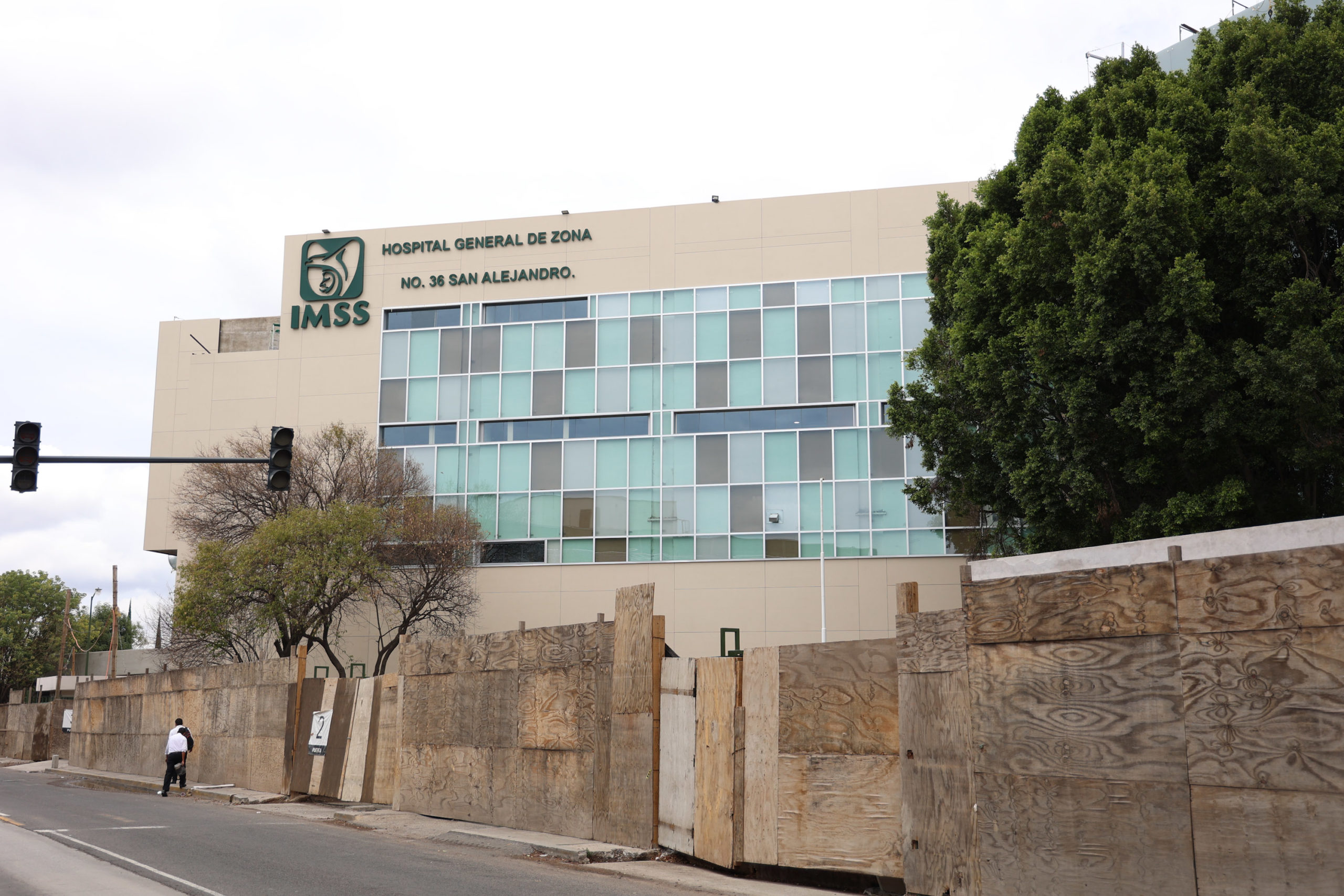 Instalarán parquímetros en hospital de San Alejandro por solicitud del IMSS