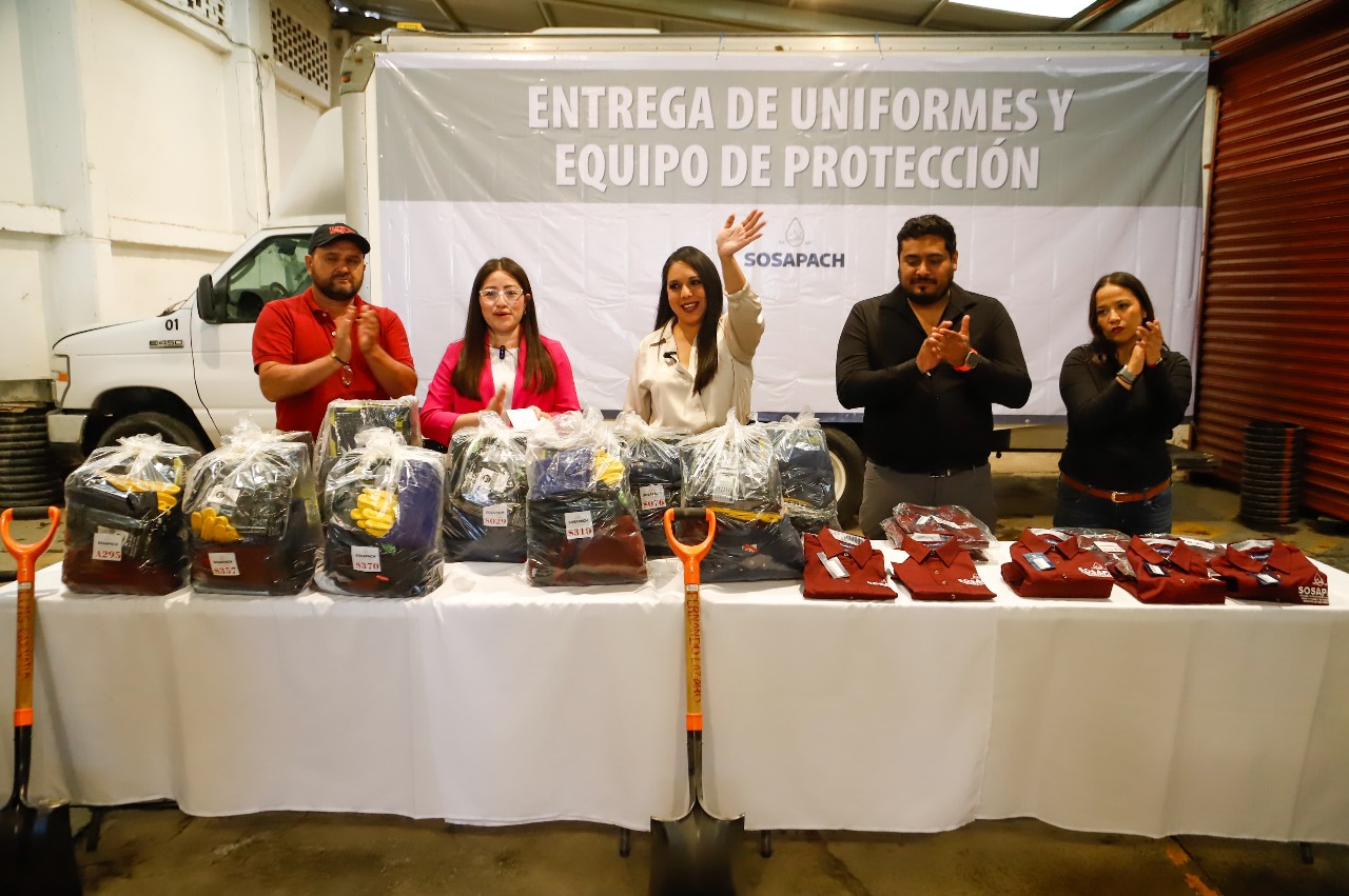 Equipa Tonantzin Fernández a trabajadores del SOSAPACH para fortalecer el servicio