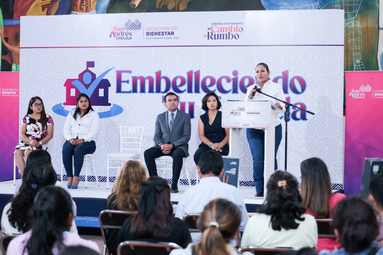 Mejoran entornos escolares con kits de jardinería en San Andrés Cholula