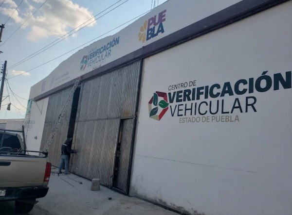Cumple con verificación vehicular el 40% de los automovilistas en Puebla