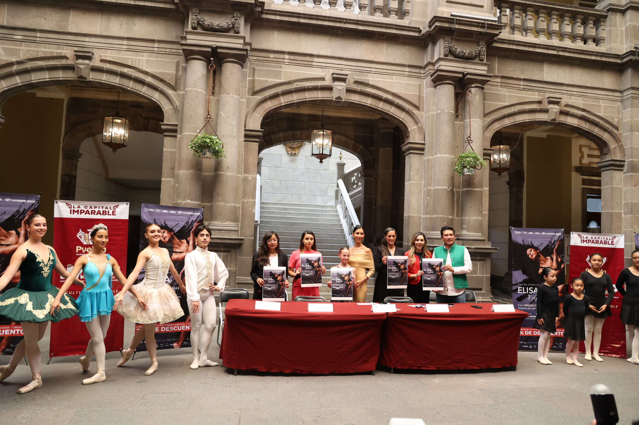 Elisa Carrillo trae a Puebla su gala internacional “Elisa y sus amigos”