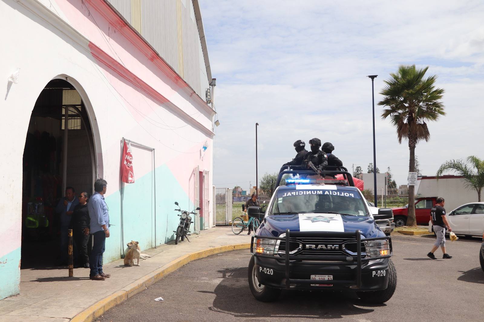 seguridad en mercado xixitla 4
