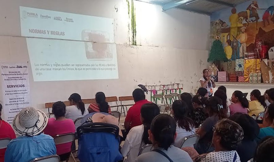 Impulsan valores familiares en escuelas públicas de Puebla