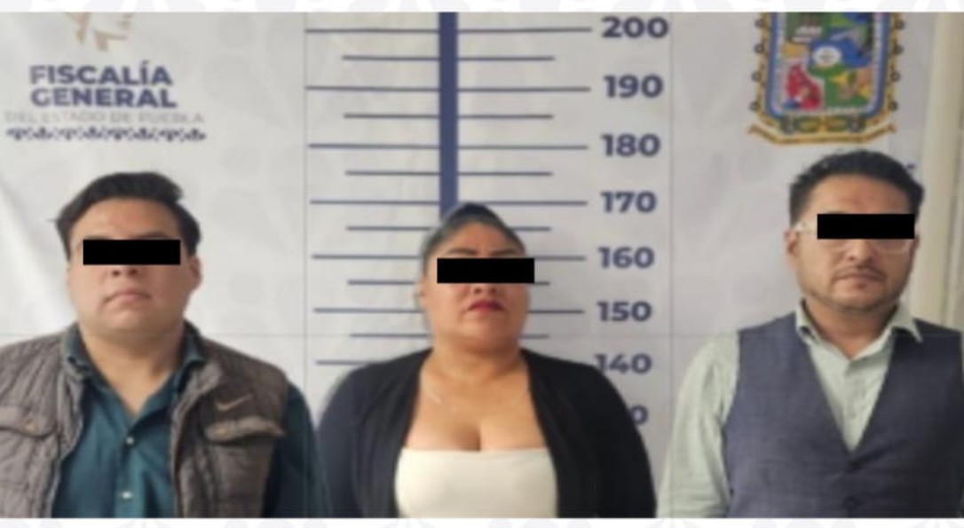 Red de fraude operaba con venta falsa de autos en Puebla