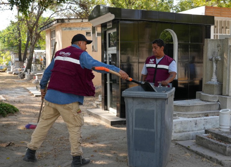 Puebla activa operativo especial en el Panteón por el Día del Padre