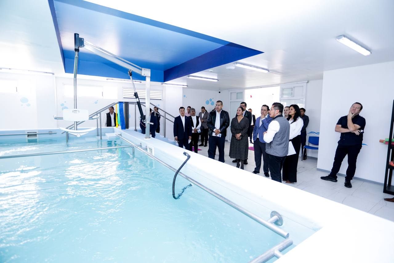 Presenta Lupita Cuautle avances de gobierno ante sector empresarial