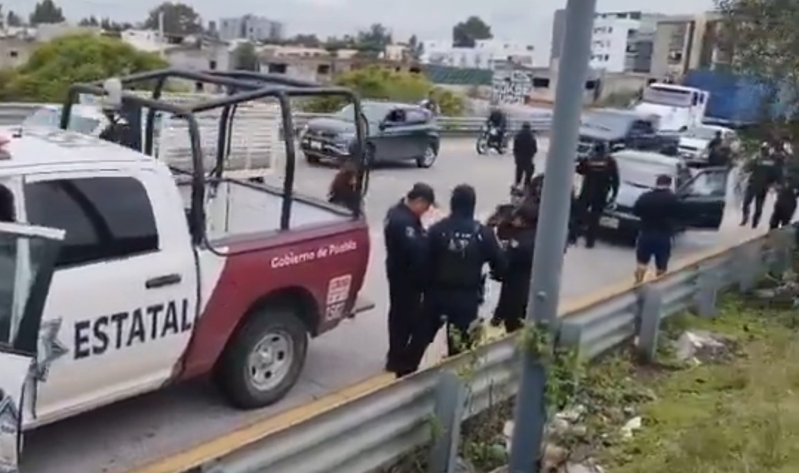 Balacera y persecución en Periférico Ecológico