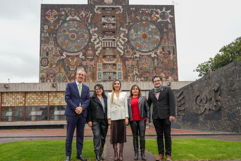 Firma histórica entre el Ayuntamiento de Puebla y el CIEG-UNAM