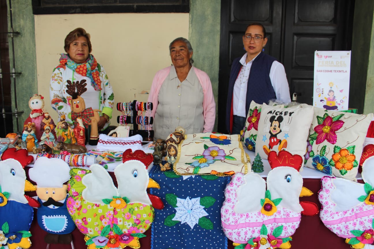 Feria del Emprendimiento busca impulsar autosustento femenino en Cholula