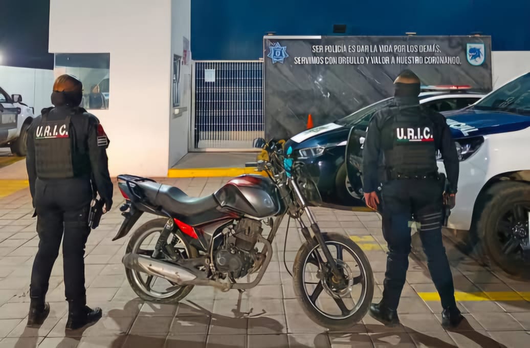 Recuperan motocicleta robada tras operativo en San Antonio Mihuacán